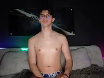 Chaturbate Sex Cam of crhistian1_