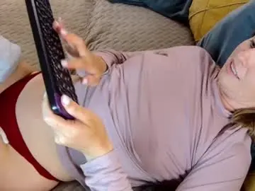 Chaturbate Adult Webcams of georgiapeachgirl