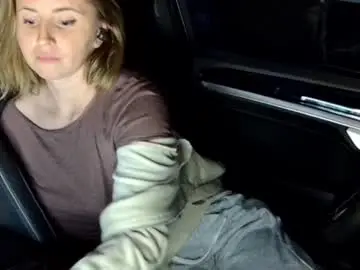 Chaturbate Free Live Porn of georgiapeachgirl