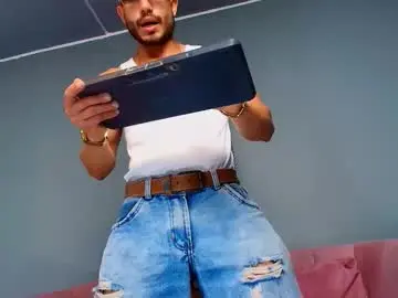 Chaturbate Sex Cam of vans_ross