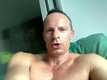 Chaturbate Sex Chat of bigmuscles24