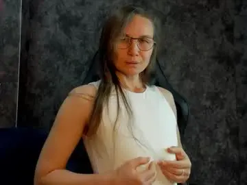 Chaturbate Live Sex Cam of lillian_white1