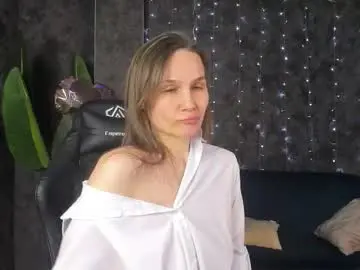 Chaturbate Live Porn of lillian_white1
