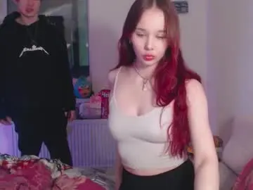 Chaturbate Live Sex Cam of queen_x_joker