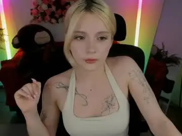 Chaturbate Live Sex Cam of aurorawrenfield