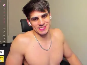 Chaturbate Live Porn of derekcb