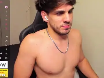 Chaturbate Watch Live Sex Cams of derekcb