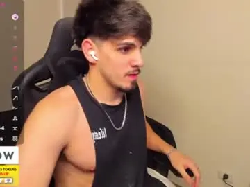 Chaturbate Live Sex Cam of derekcb