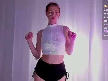 Chaturbate Adult Video Chat of helenn_garciaa