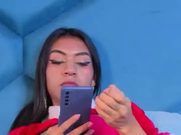 Chaturbate Nude Webcam of kataleyaa_horny