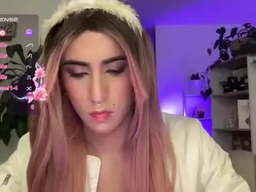 Chaturbate Sex Cam of isa__fox_