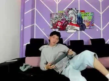 Chaturbate Live Porn of alexandluke1