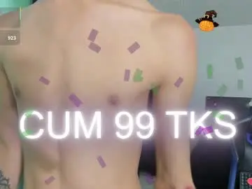 Chaturbate Nude Webcam of alexandluke1