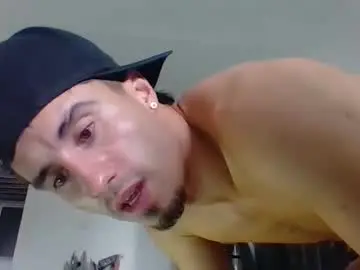 Chaturbate Best live sex cam show of boyfriend_fuckme