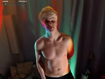 Chaturbate Best live sex cam show of brestonsweet