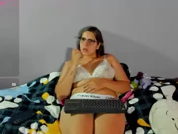 Chaturbate Sex Chat of vane_and_zoe