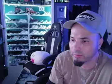 Chaturbate Best live sex cam show of frankievw9