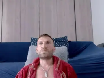 Chaturbate Free Live Porn of 10in_deluxe