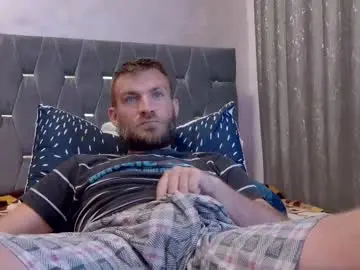 Chaturbate Free Live Porn of 10in_deluxe