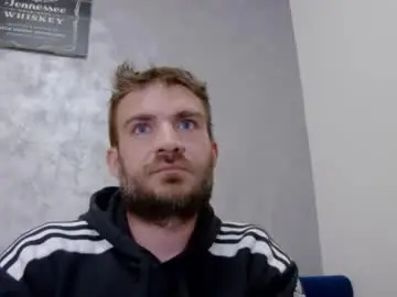 Chaturbate Sex Cam of 10in_deluxe