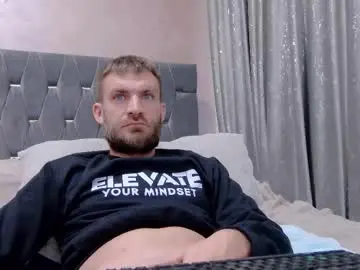 Chaturbate Live Porn of 10in_deluxe