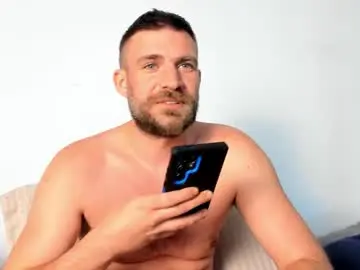 Chaturbate Watch Live Sex Cams of 10in_deluxe