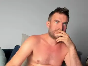 Chaturbate Free Porn Cam of 10in_deluxe