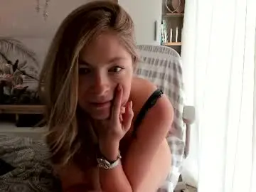 Chaturbate Adult Webcam of bestgirl_ofthe_neighborhood