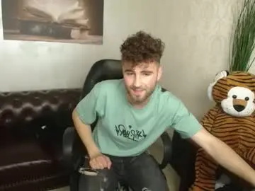 Chaturbate Adult Webcams of kyloeast