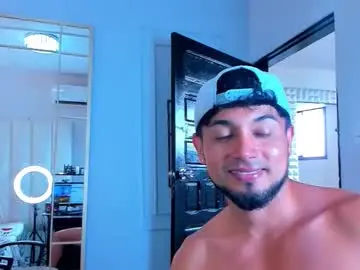Chaturbate Sex Cam of hotcrew_