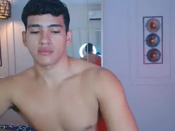 Chaturbate Adult Video Chat of hotcrew_