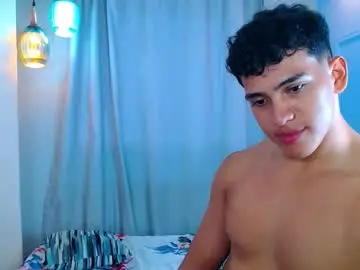 Chaturbate Watch Live Sex Cams of hotcrew_