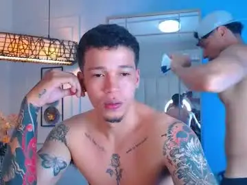 Chaturbate Live Sex of hotcrew_