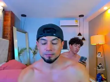 Chaturbate Sex Cam of hotcrew_