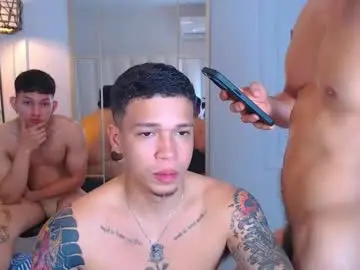 Chaturbate Live Porn of hotcrew_