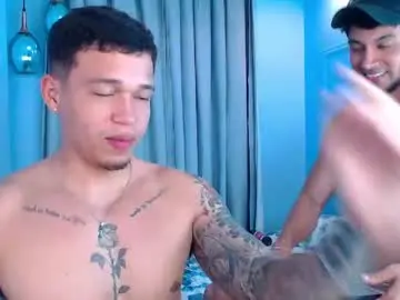 Chaturbate Live Sex Cam of hotcrew_