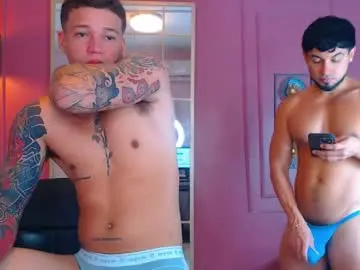 Chaturbate Adult Webcams of hotcrew_