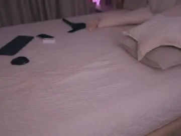 Chaturbate Live Sex Cam of lolasplash