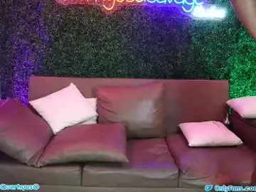 Chaturbate Live Sex Cam of querhyus