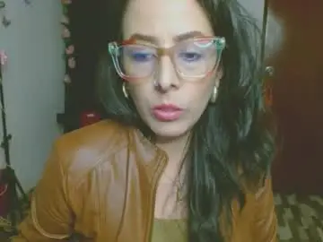 Chaturbate Adult Webcams of ela_3611