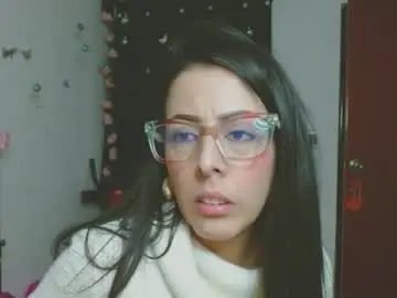 Chaturbate Free Live Porn of ela_3611