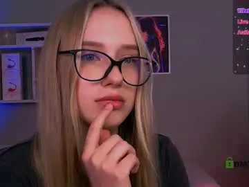 Chaturbate Adult Webcams of leina_jey