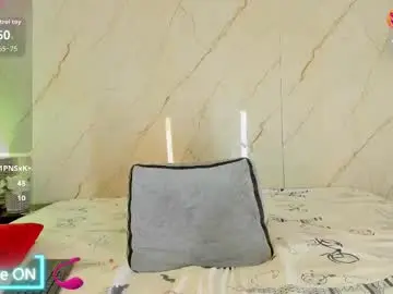 Chaturbate Best live sex cam show of lucianaamorena