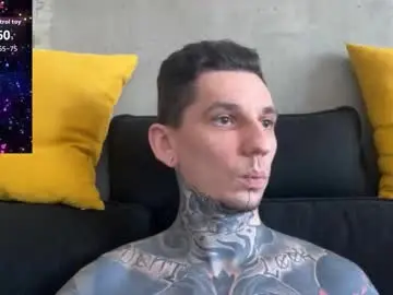 Chaturbate Sex Chat of max_reaves