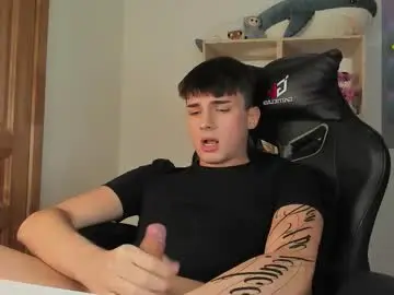 Chaturbate Best live sex cam show of mystic_evan