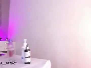 Chaturbate Free Porn Cam of selena_monroy