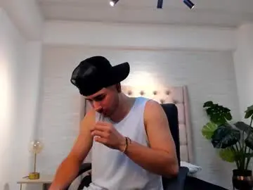 Chaturbate Best live sex cam show of eitham_