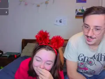 Chaturbate Live Porn of mamiclouds