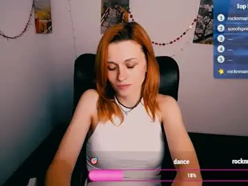 Chaturbate Live Sex Cam of peppymia