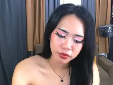 Chaturbate Live Sex Cam of bella_greyson